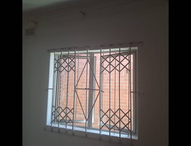 2 BEDROOM HOUSE TO LET IN RESERVOIR HILLS